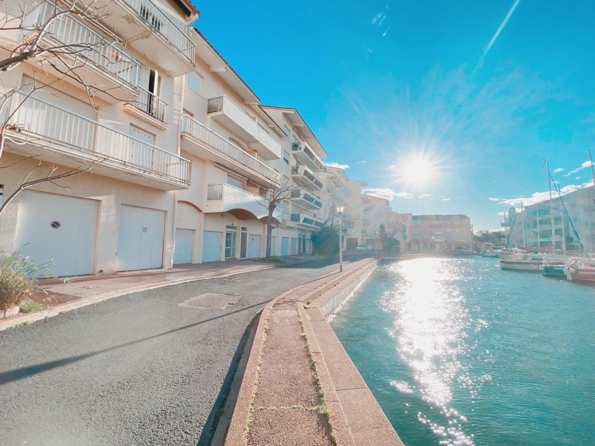 カネSuperbe T2 Au Calme Avec Balcon Sur La Marina - 10アパートメント エクステリア 写真